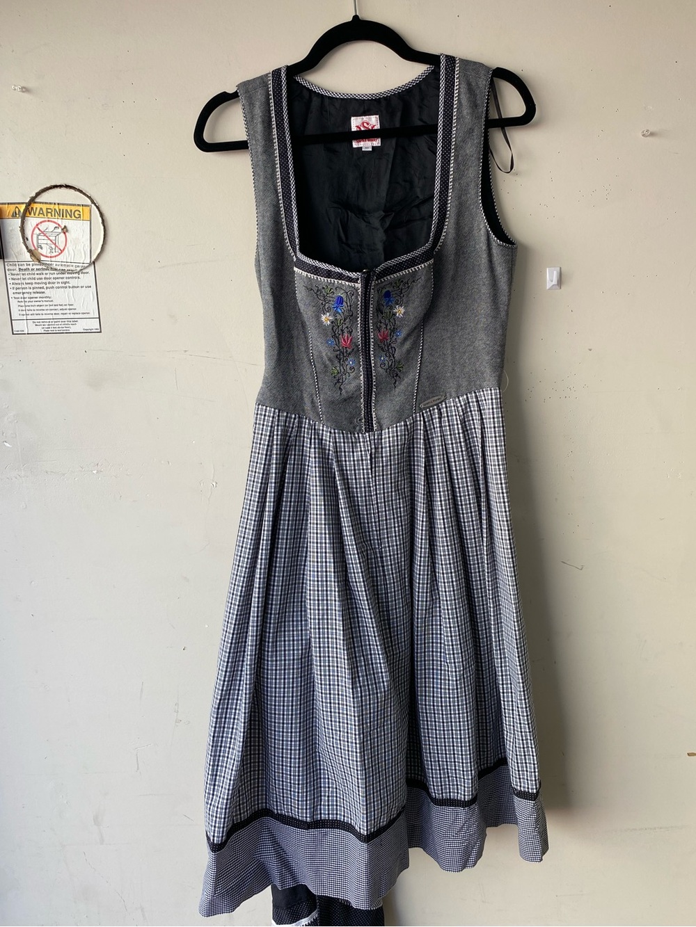 Spieth & Wensky German Dirndl Dress 40 US 8 Grey Floral Gingham Oktoberfest - Picture 5 of 16